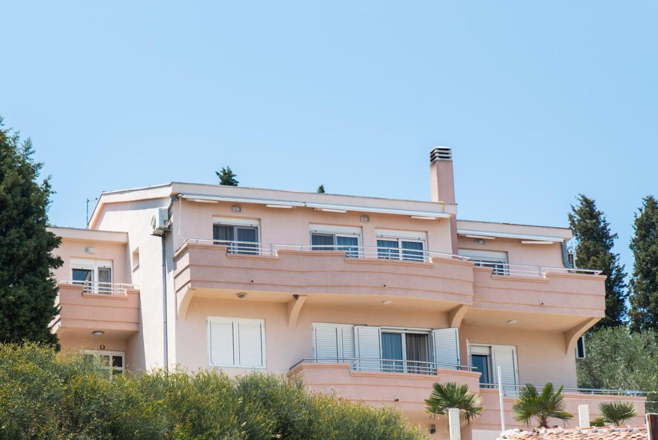Apartments Villa Egzon Ulcinj Luaran gambar